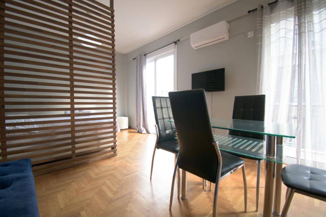 Central Cozy Flat ! Atenas Exterior foto